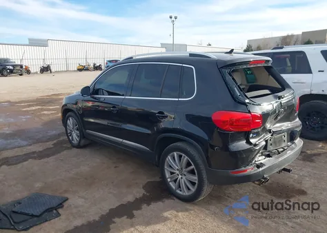 2013 Volkswagen Tiguan из США, поврежденный, VIN WVAGV7AX8DW503400
